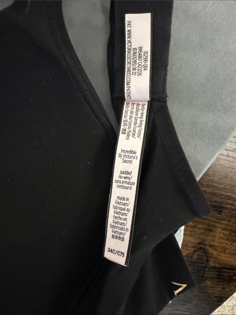Victoria's Secret INCREDIBLE by Victoria Secret padded NO-Wire. - Picture 7 of 8